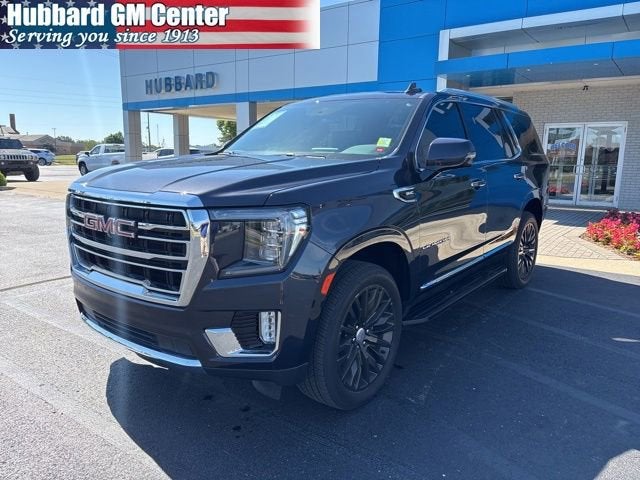 2024 GMC Yukon SLT in Titanium Rush Metallic — front three-quarter view